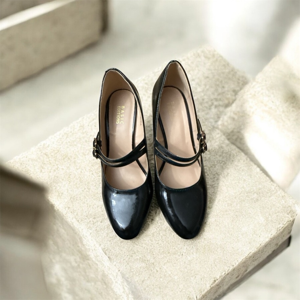 Black Mary Jane Wedge Shoes - Picture 4 of 4